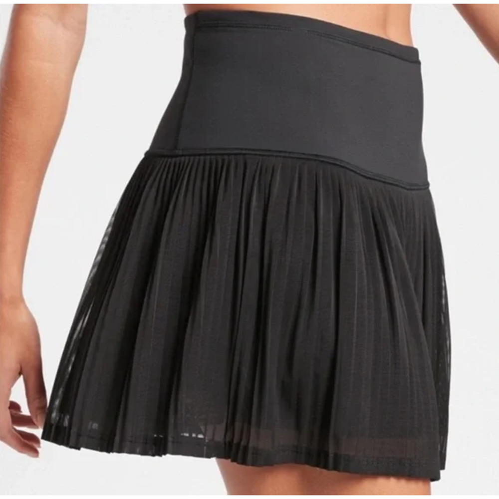 Athleta A Game Mesh Skort 13.5" High Rise Pleated Tennis Skirt Black